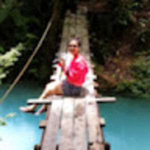 Meet your Posher, Andrea